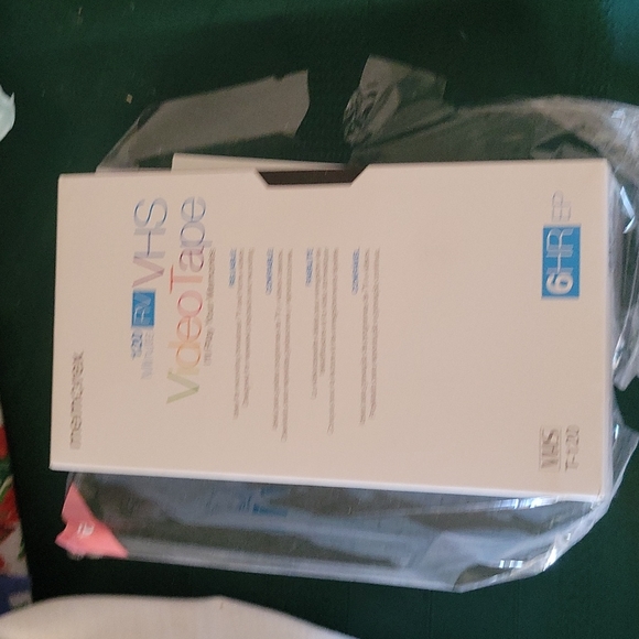 New Memorex 4 Blank VHS Tapes - Picture 2 of 5